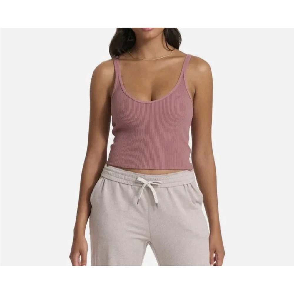 Vuori Ribbed Tank Top in Mauve Pink